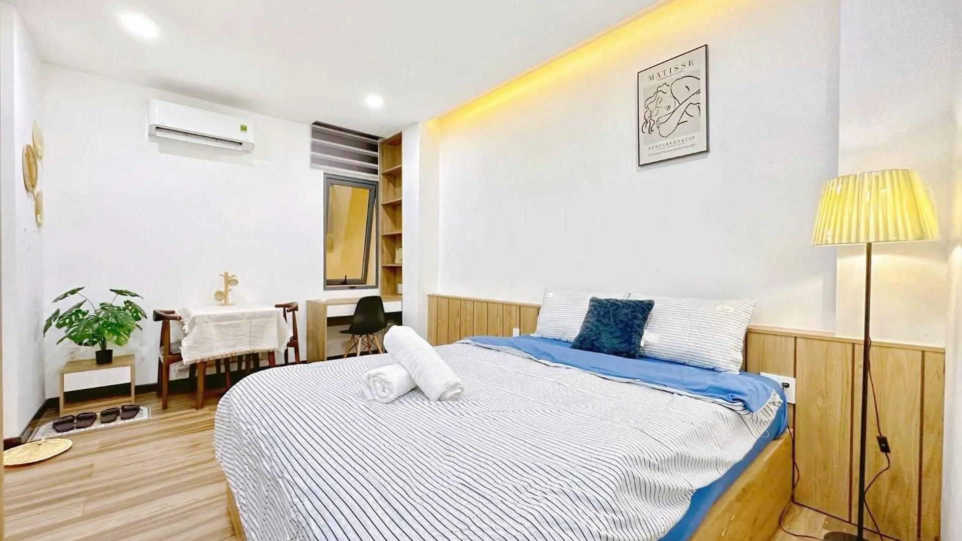 Apartment Riverside House Near Airport Ho Chi Minh City
