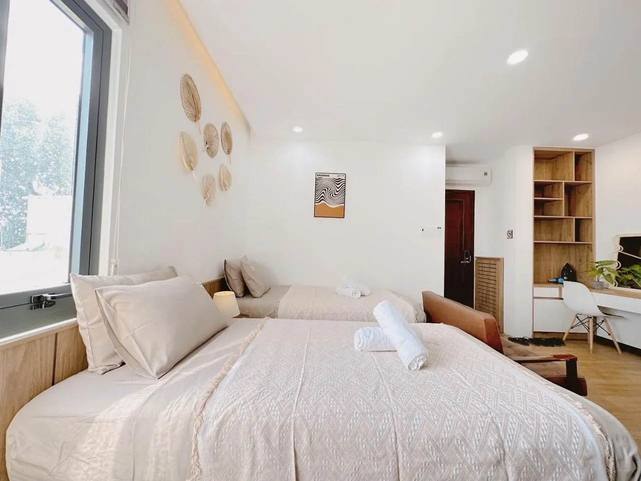 Riverside House Near Airport Ho Chi Minh City Apartment