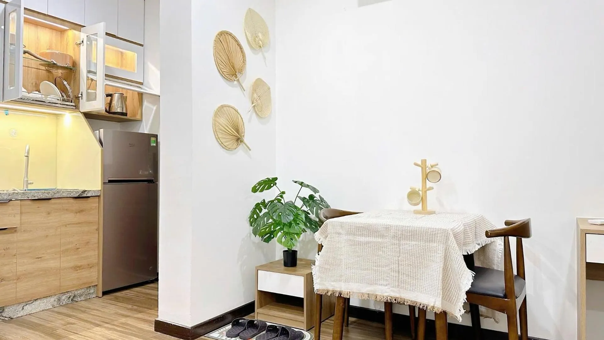 Apartment Riverside House Near Airport Ho Chi Minh City
