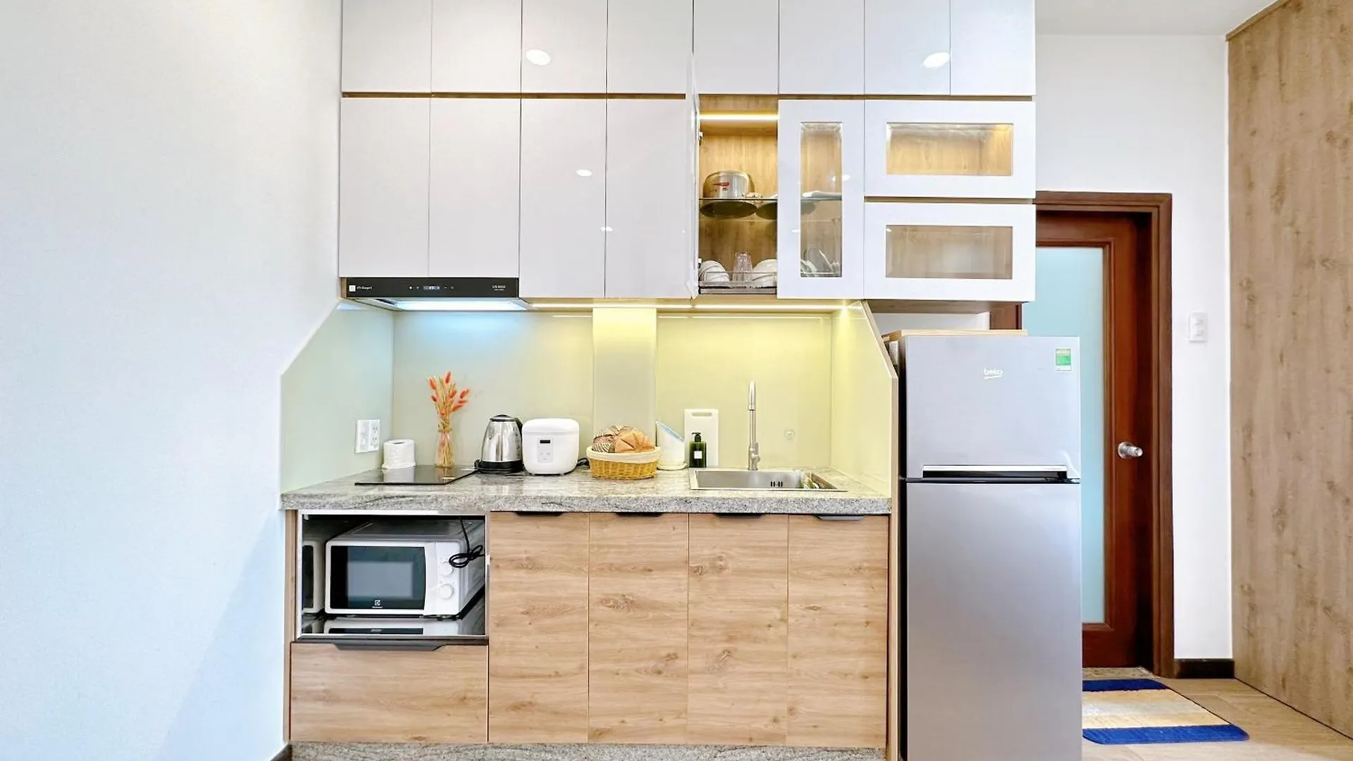 Apartment Riverside House Near Airport Ho Chi Minh City