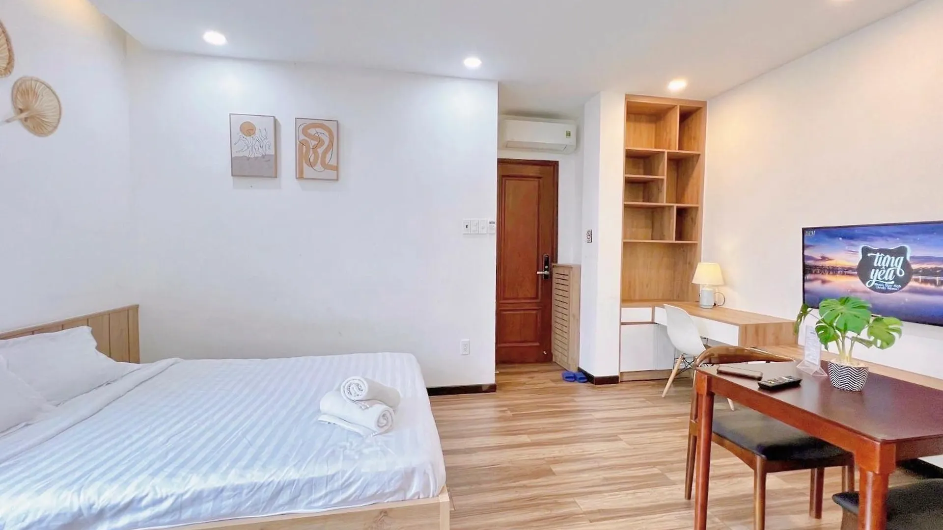 Riverside House Near Airport Ho Chi Minh City