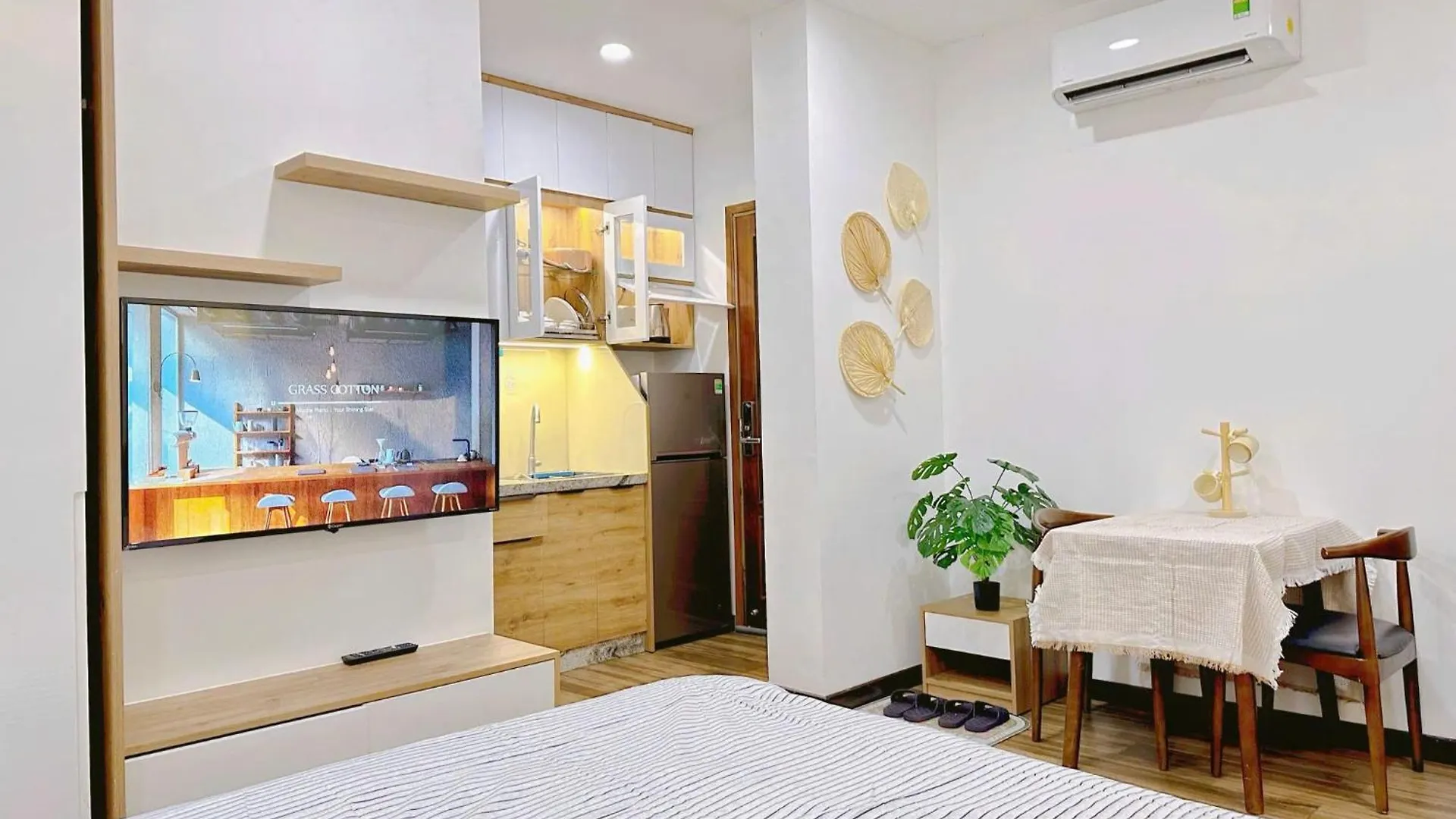 Apartment Riverside House Near Airport Ho Chi Minh City Vietnam