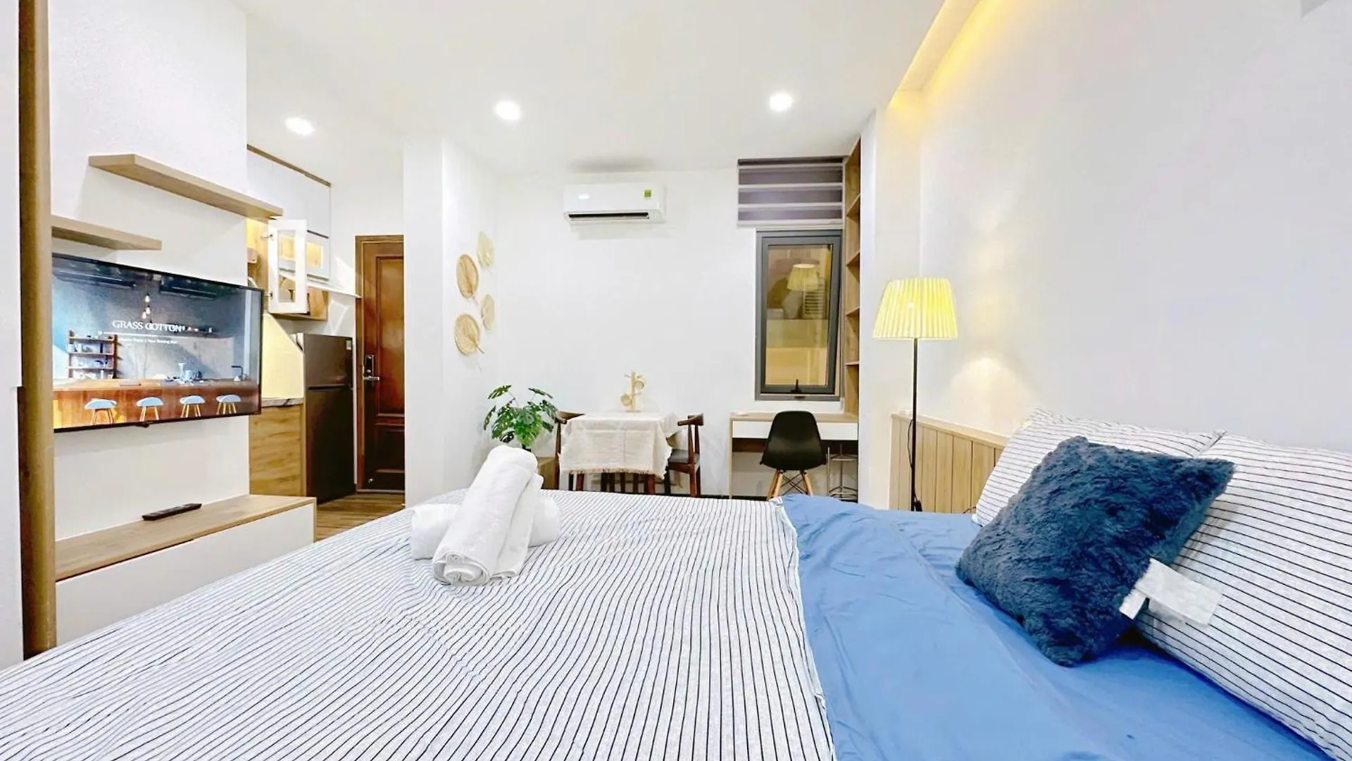 Apartment Riverside House Near Airport Ho Chi Minh City