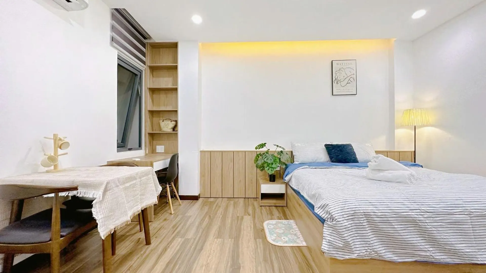 Apartment Riverside House Near Airport Ho Chi Minh City